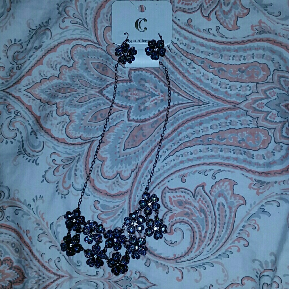 Earrings with necklace